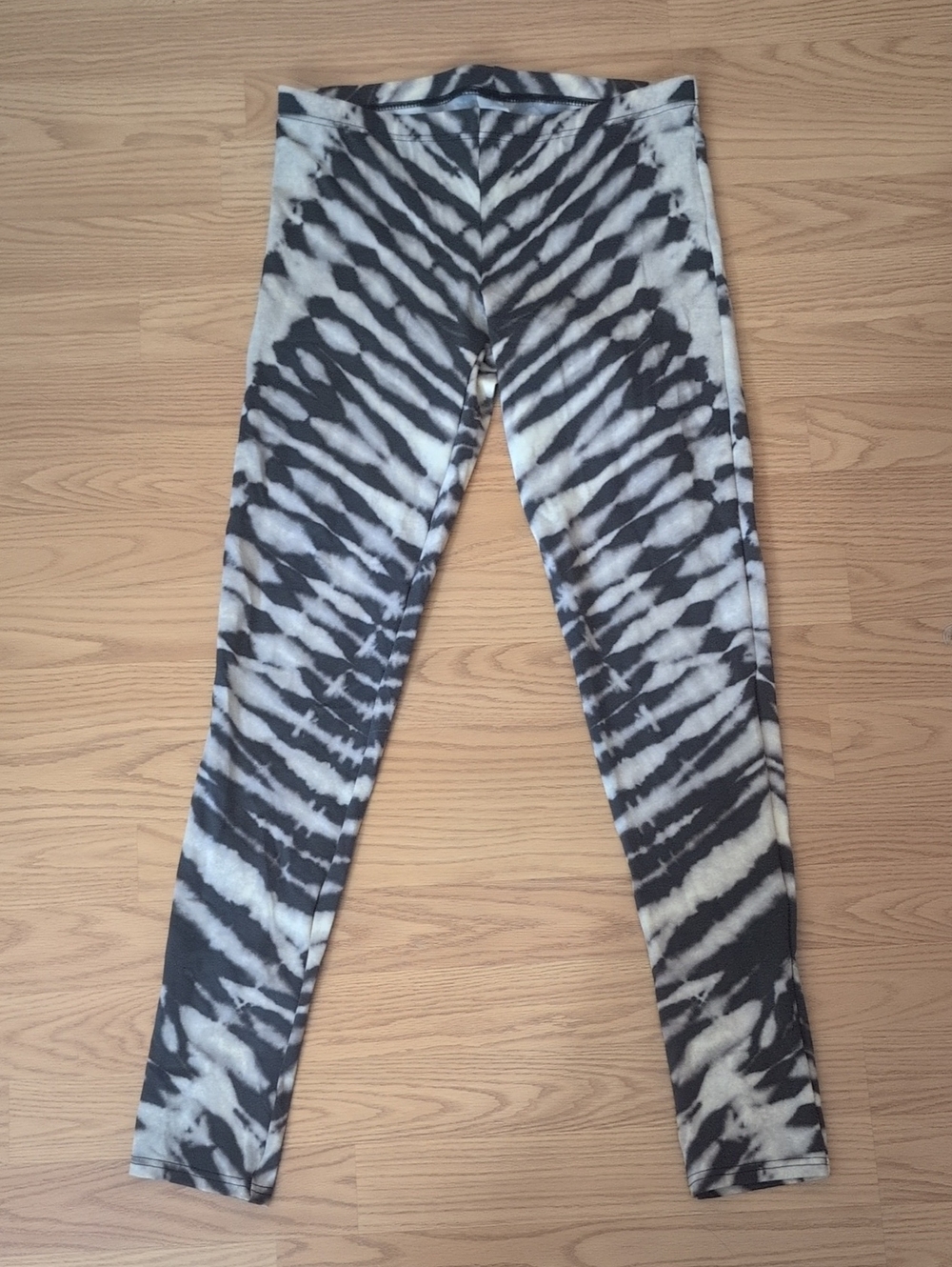 NWOT Billabong Surf Leggings